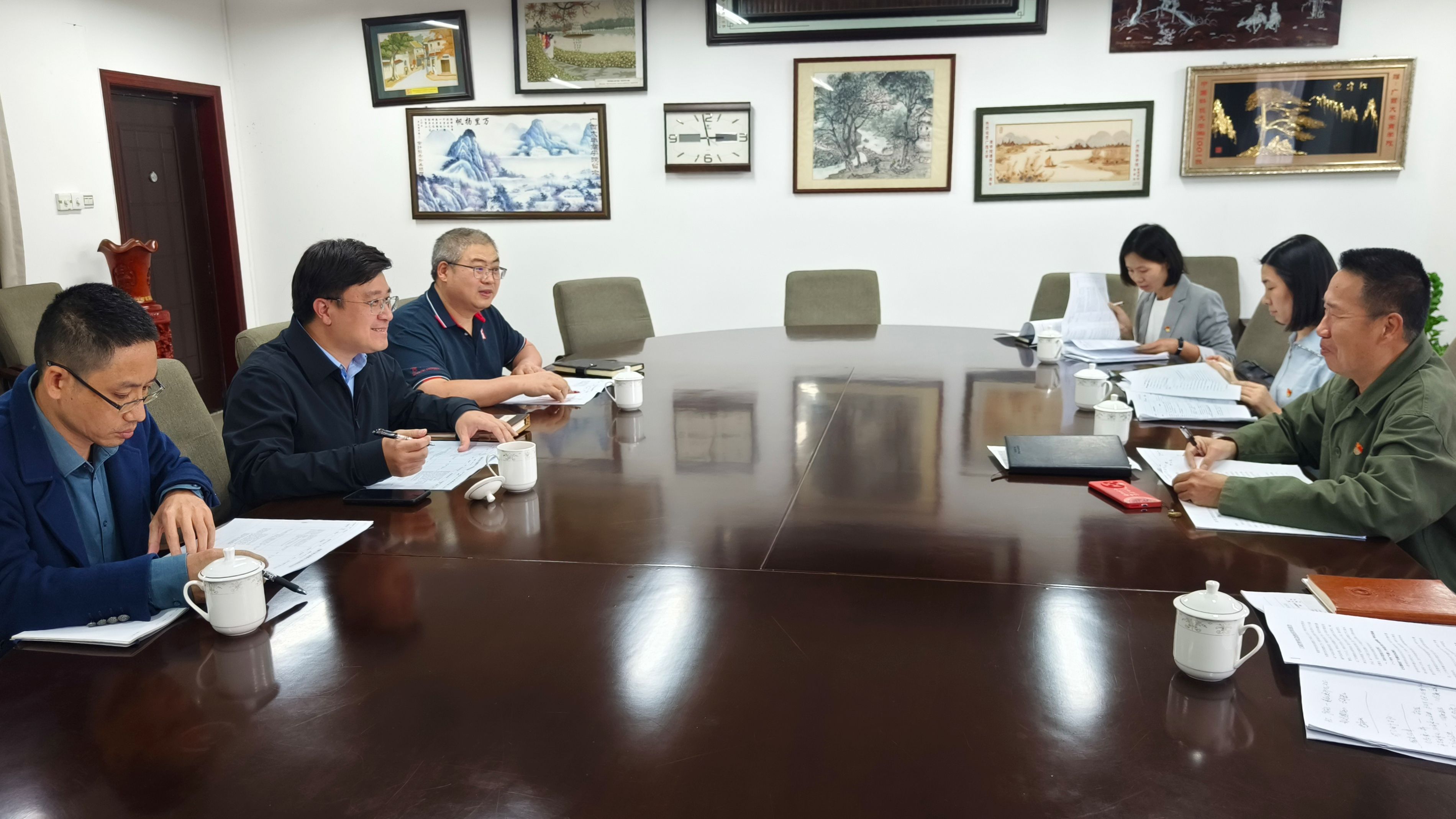 谈球吧官方网站